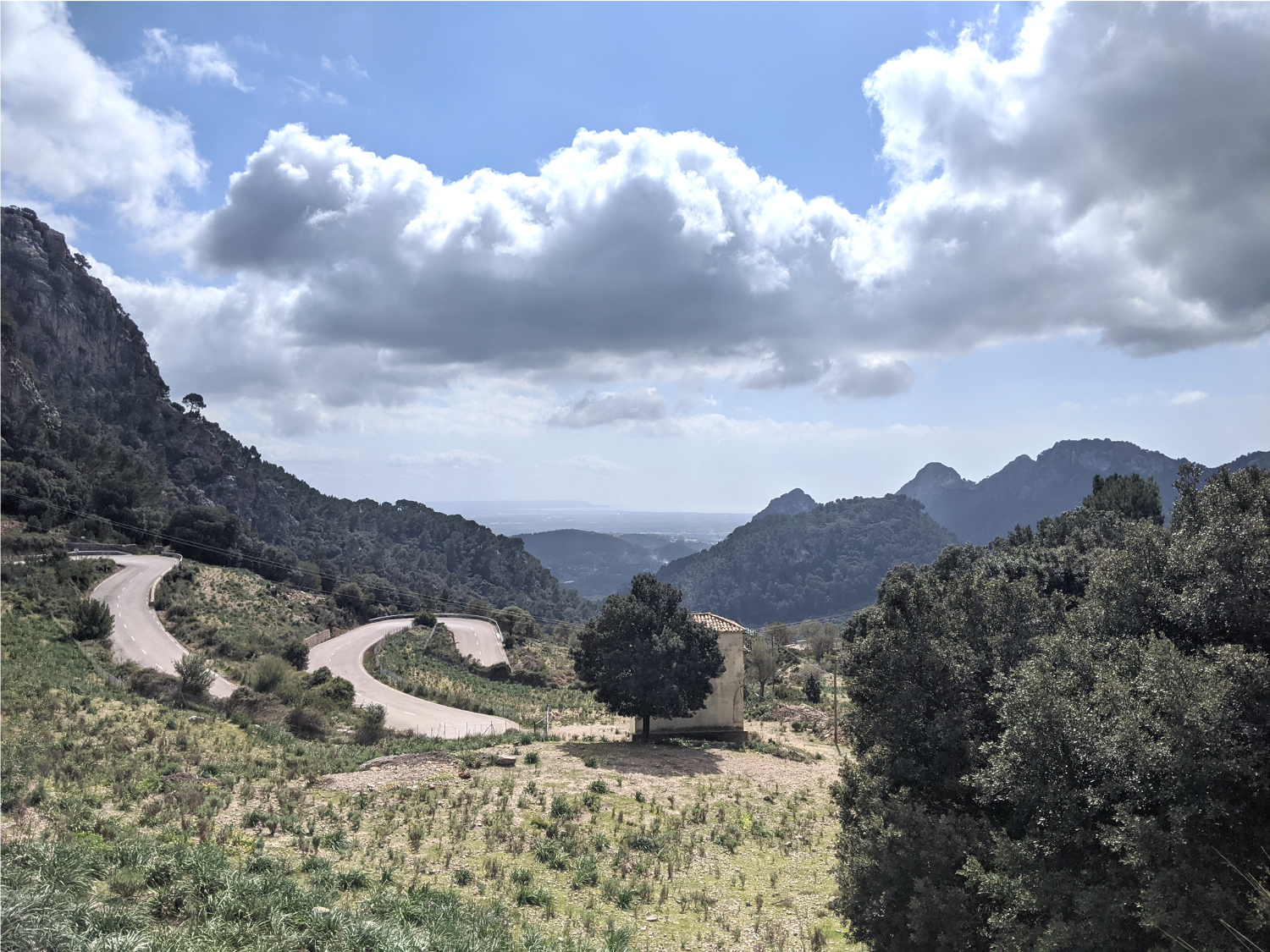 Cycling up the hairpins of the Col de Sóller