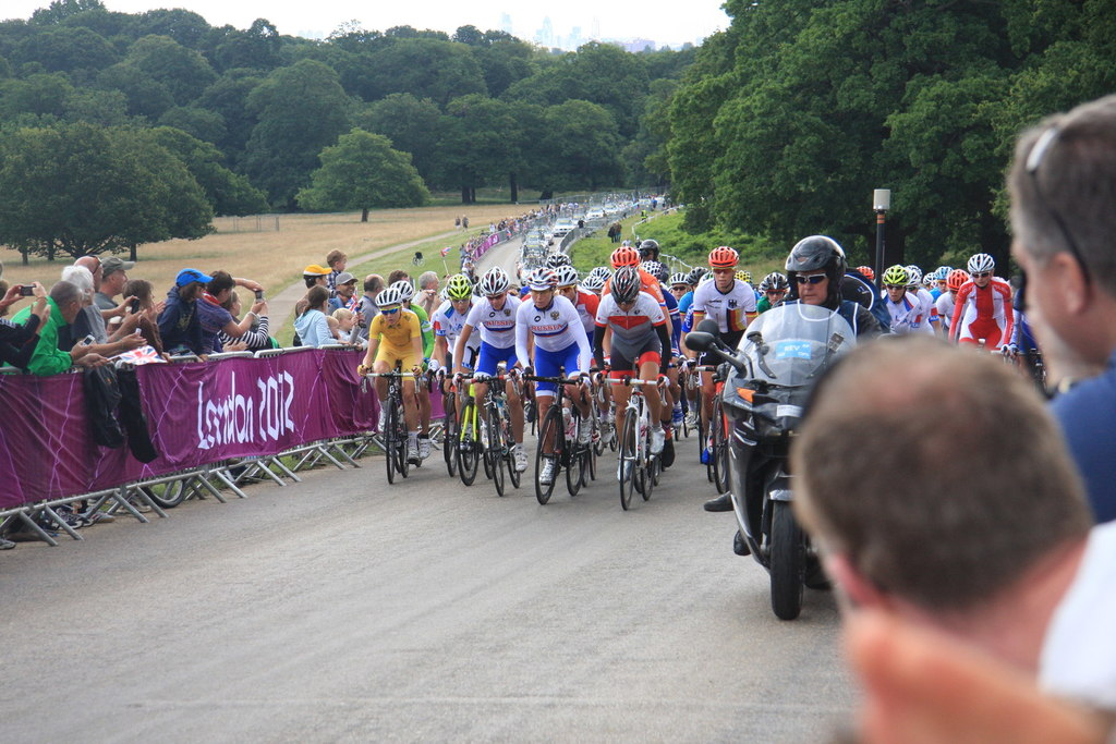 The ultimate guide to cycling in Richmond Park